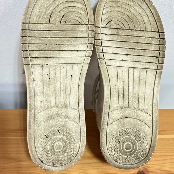 Steve Madden | Off-White Leather Low Top Everlie Sneakers - Picture 7 of 8